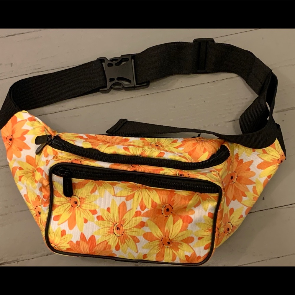 LIKE NEW Sunflower Fanny Pack